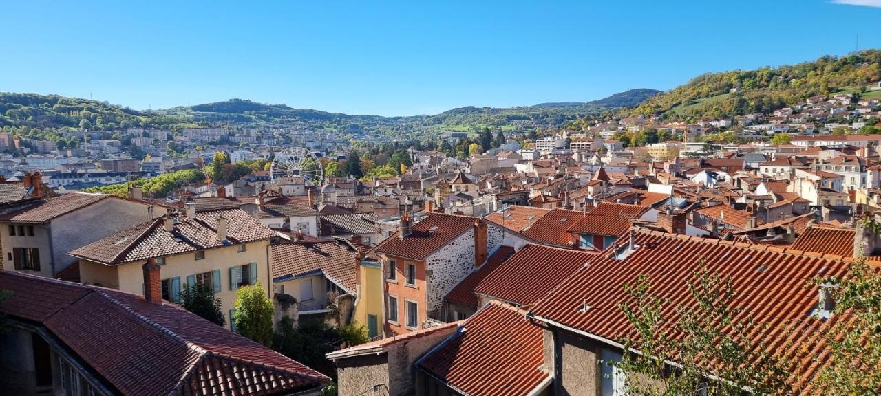 Maison Au Loup - Superbe Ancien Hotel Particulier Du Xvie Siecle Au Coeur De La Vieille Ville Du Puy Le Puy-en-Velay Zewnętrze zdjęcie